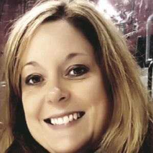 Meet your Posher, Tonya